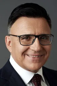 Александр Жаров